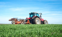 Automated machinery monitoring in agriculture